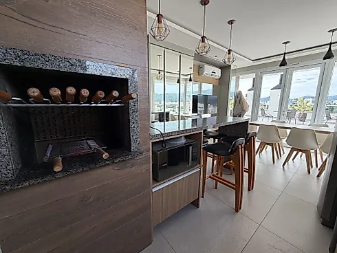 Apartamento em Trindade, Florianópolis