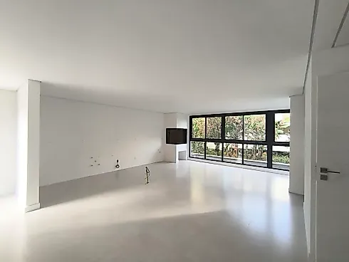 Casa com 3 Dormitórios sendo 1 Suíte e 2 Vagas de Garagem em Florianópolis/SC - Casa em Córrego Grande, Florianópolis - Foto 2
