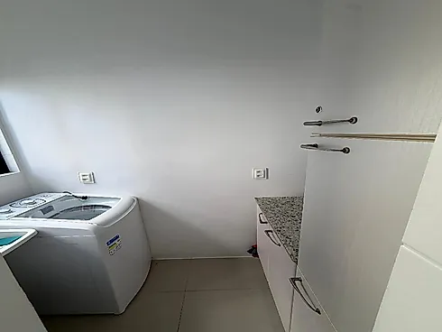 Apartamento com 3 Dormitórios sendo 1 Suíte e 1 Vaga de Garagem em Balneário Camboriú/SC - Apartamento em Centro, Balneário Camboriú - Foto 2