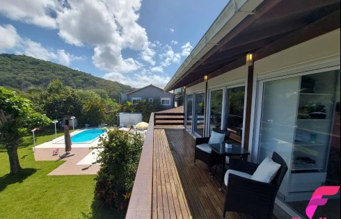 Casa 4 Dormitórios 1.000 M², Vista Mar - Praia da Armação - Foto 20