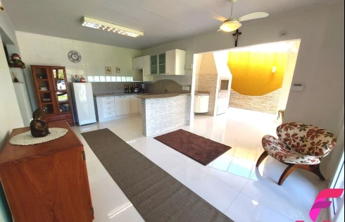 Casa 4 Dormitórios 1.000 M², Vista Mar - Praia da Armação - Foto 24
