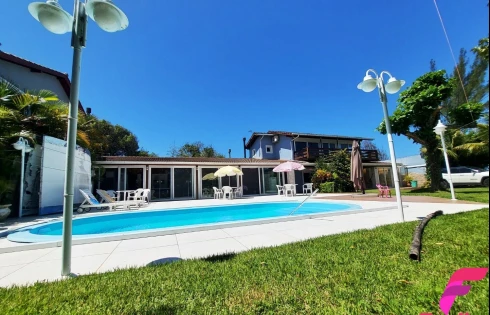 Casa em Armação, Florianópolis