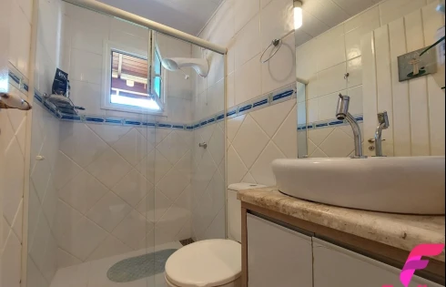 Casa 4 Dormitórios 1.000 M², Vista Mar - Praia da Armação - Foto 32