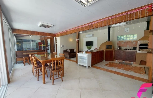 Casa 4 Dormitórios 1.000 M², Vista Mar - Praia da Armação - Foto 36