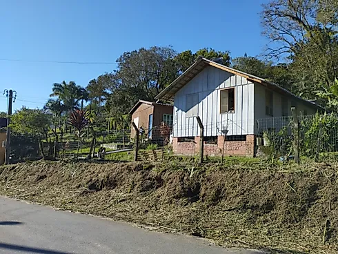 Terreno Rural com 1060m², com 2 Casas 35m² Cada uma Independente, Poço Artesiano, Ratones. - Terreno em Ratones, Florianópolis - Foto 4