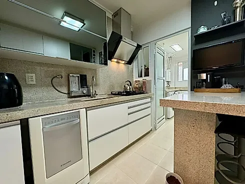 Apartamento Mobiliado com Vista Parcial Mar, 3 Quartos sendo 1 Suíte . - Apartamento em Jardim Atlântico, Florianópolis - Foto 5
