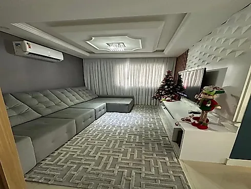 Apartamento com 3 Dormitórios sendo 3 Suítes e 2 Vagas de Garagem em Itapema/SC - Apartamento em Meia Praia, Itapema - Foto 2