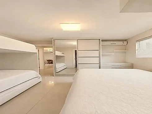 Apartamento com 2 Dormitórios sendo 2 Suítes e 1 Vaga de Garagem em Itapema/SC - Apartamento em Meia Praia, Itapema - Foto 3