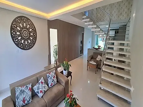 Casa com 5 Dormitórios sendo 1 Suíte e 4 Vagas de Garagem em Florianópolis/SC - Casa em Ribeirão Da Ilha, Florianópolis - Foto 1