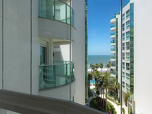 Apartamento Frente Mar Pronto Pra Morar! com 3 Suítes e 4 Vagas de Garagem na Praia Brava - Itajaí - Foto 29