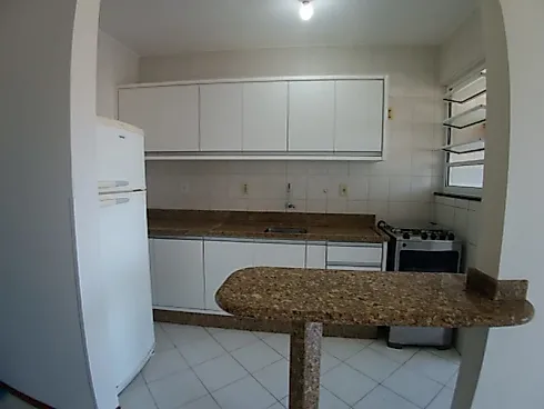 Apartamento 2 Dormitórios e Garagem Coberta em Barreiros - Foto 7