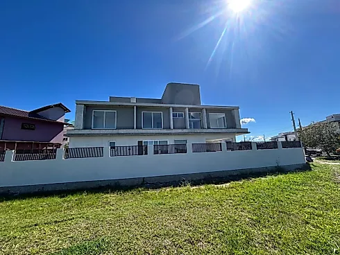 Casa 4 Dormitório sendo 3 Suíte com Terraço - Casa em Campeche, Florianópolis - Foto 1