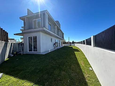 Casa 4 Dormitório sendo 3 Suíte com Terraço - Casa em Campeche, Florianópolis - Foto 4