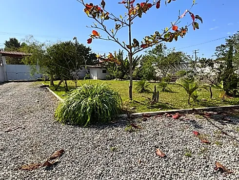 Chácara com 940m² com Casa de 2 Dormitórios e 3 Vagas - Bairro Sertão do Trombudo/SC - Escritório/sala em Sertão do Trombudo, Itapema - Foto 1