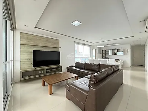 Apartamento Vista Mar com 3 Dormitórios sendo 2 Suítes e um Dormitório com 2  Vagas em Piçarras SC - Apartamento em Centro, Balneário Piçarras - Foto 1