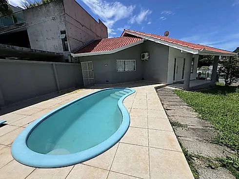 Casa com Piscina em Balneário Camboriú - Casa em Barra, Balneário Camboriú - Foto 3