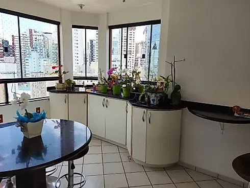 Cobertura Duplex com 5 Dormitórios sendo 2 Suítes e 2 Vagas no Centro de Balneário Camboriú - Apartamento em Centro, Balneário Camboriú - Foto 2