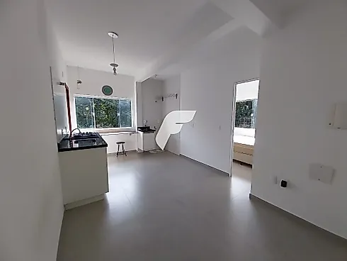 Vendo Apartamento de 1 D, na Rua Pau de Canela, Próximo à Academia Ativa Play, com Ótimo Acabamento. Pronto para Morar! - Apartamento em Rio Tavares, Florianópolis - Foto 1