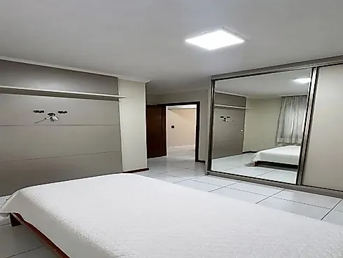 Apartamento com 3 Dormitórios sendo 1 Suíte e 1 Vaga de Garagem em Itapema/SC - Apartamento em Meia Praia, Itapema - Foto 5
