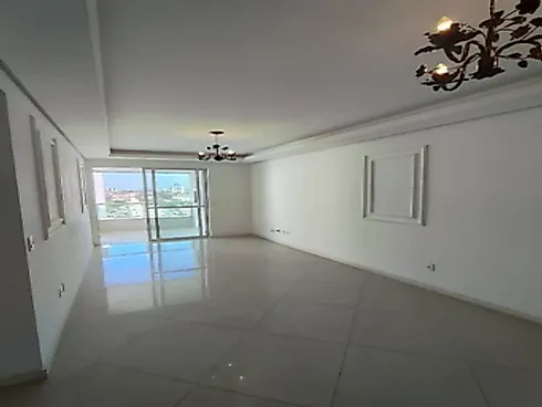 Apartamento 2 Quartos com 1 Suíte e 70m² - Estreito