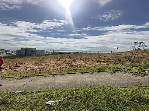 Terreno 360m² em Condomínio - Altos do Jardim