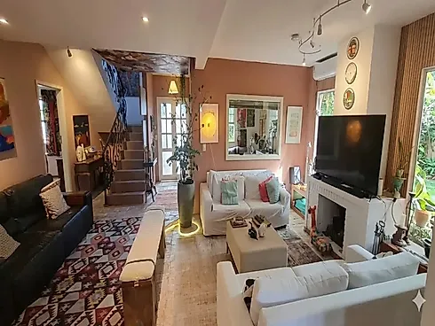 Casa 4 Dormitórios Exclusiva, 1 Suíte, 305 M2, 3 Vagas, Corrego Grande , Florianópolis/SC - Casa em Córrego Grande, Florianópolis - Foto 5
