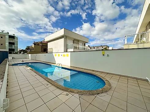 A Poucos Metros da Praia nos Ingleses Norte, 3 Quartos, Vista Livre, Suíte e Móveis Planejados - Foto 29
