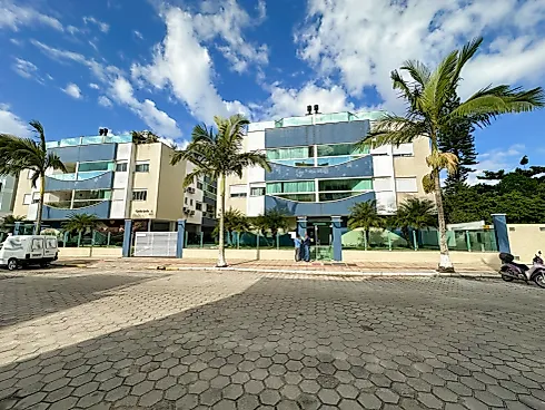 A Poucos Metros da Praia nos Ingleses Norte, 3 Quartos, Vista Livre, Suíte e Móveis Planejados - Foto 31