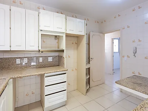 Apartamento 4 Quartos com 2 Suítes e 211m² - Centro - Foto 14