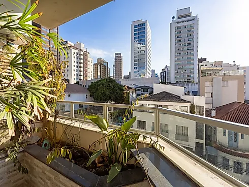 Apartamento 4 Quartos com 2 Suítes e 211m² - Centro - Foto 50