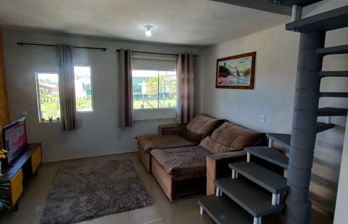 Casa Próximo a Lagoa de Ibiraquera no Arroio Alto em Imbituba - Foto 11