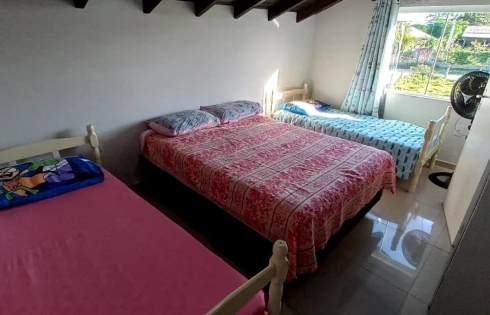 Casa Próximo a Lagoa de Ibiraquera no Arroio Alto em Imbituba - Foto 9