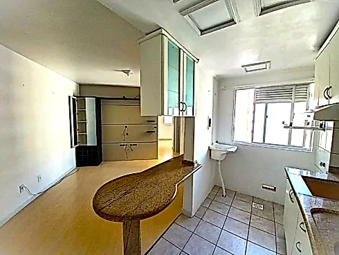 Apartamento em Ponta de Baixo, São José