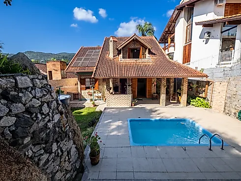Casa com 4 Dormitórios, Piscina e Churrasqueira no Bairro João Paulo - Foto 9