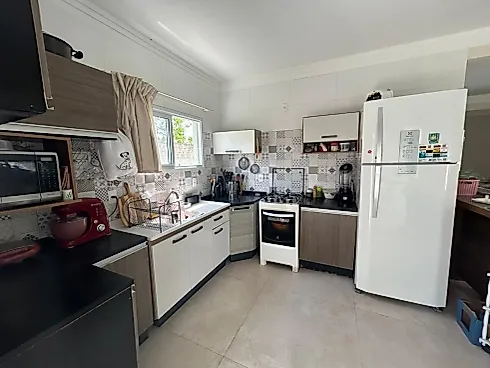 Casa 5 Dormitórios sendo 4 Suítes Ribeirão da Ilha - Foto 26
