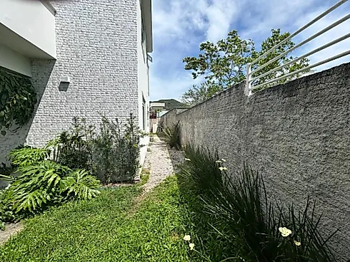 Casa 5 Dormitórios sendo 4 Suítes Ribeirão da Ilha - Foto 28