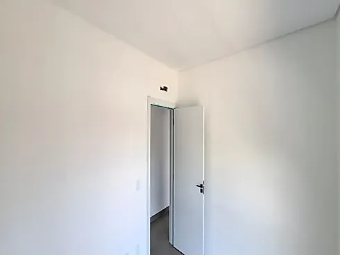 Apartamento Novo com 2 Dorms (1 Suíte), Sol da Manhã e Hobby Box a 400m da Praia de Palmas, Gov. Celso Ramos/SC - Foto 6