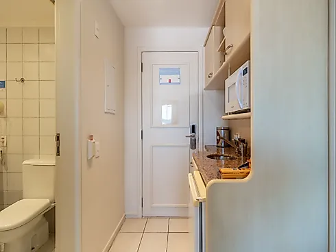 Studio Mobilhado Pé na Areia com Vista Mar – Jurerê Beach Village - Foto 8