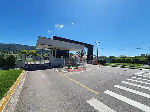 Casa em Condomínio 2 Quartos 64m² - Vale Verde