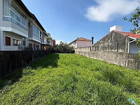 Terreno 360m² em Condomínio - Barra do Aririú