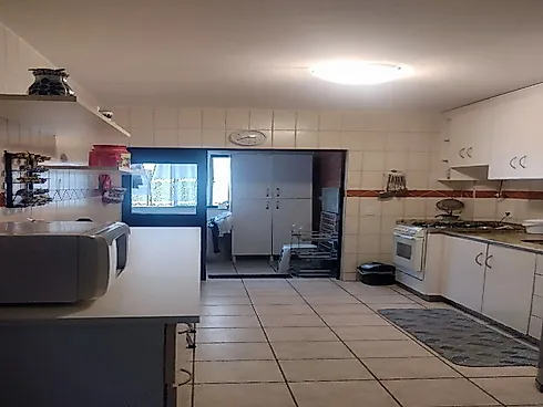 Apartamento com 2 Dormitórios sendo 1 Suíte e 1 Vaga de Garagem no Centro de Balneário Camboriú - Foto 21