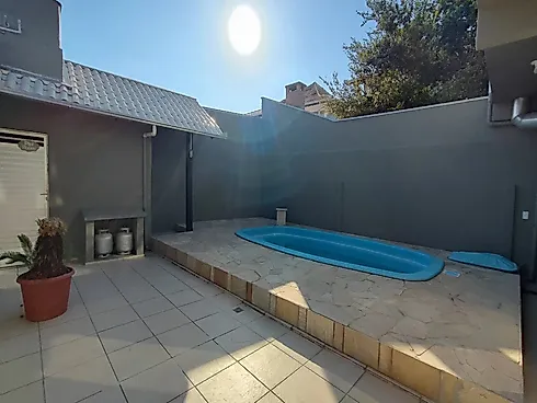 Casa com 3 Dormitórios sendo 1 Suíte e 2 Vagas de Garagem no Bairro São Judas Itajai/SC - Foto 14