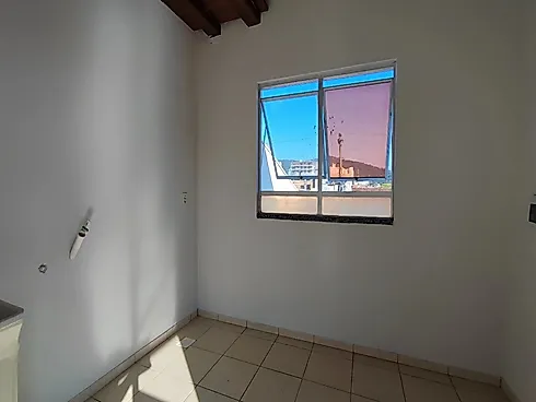 Casa com 3 Dormitórios sendo 1 Suíte e 2 Vagas de Garagem no Bairro São Judas Itajai/SC - Foto 18