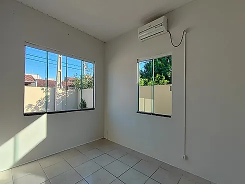 Casa com 3 Dormitórios sendo 1 Suíte e 2 Vagas de Garagem no Bairro São Judas Itajai/SC - Foto 6