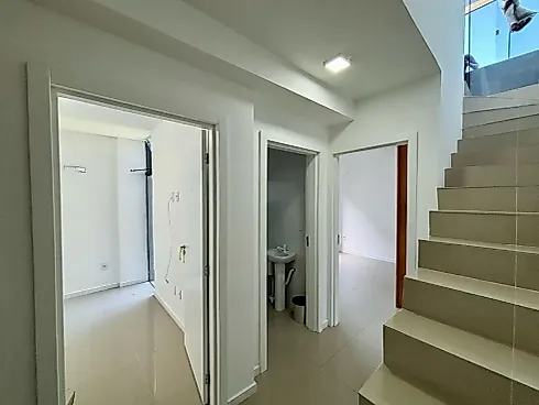Apartamento Duplex com 2 Dormitórios e 1 Vaga de Garagem Parte Alta Cordeiros em Itajaí - Foto 8