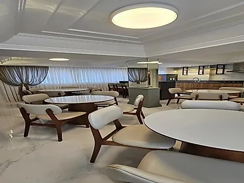 Apartamento 3 Quartos com 2 Suítes e 112m² - Meia Praia - Foto 20