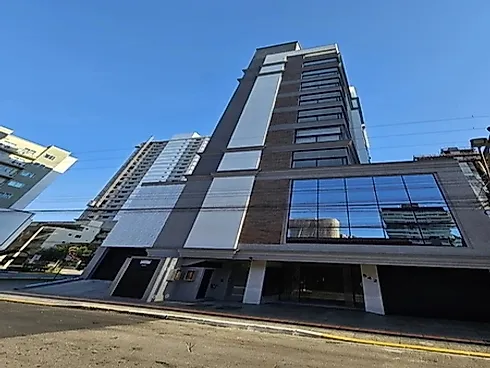 Apartamento 3 Quartos com 2 Suítes e 112m² - Meia Praia - Foto 28