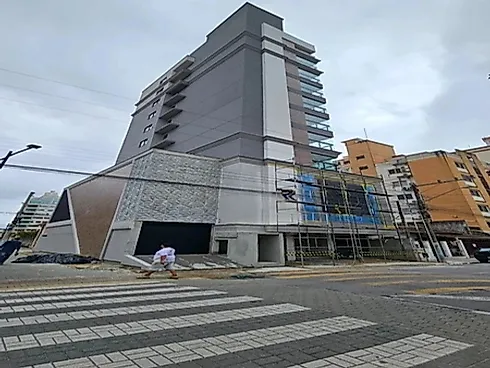 Apartamento 3 Quartos com 2 Suítes e 112m² - Meia Praia - Foto 47