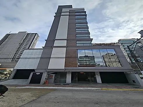 Apartamento 3 Quartos com 2 Suítes e 112m² - Meia Praia - Foto 39