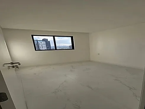 Apartamento 3 Quartos com 2 Suítes e 112m² - Meia Praia - Foto 6